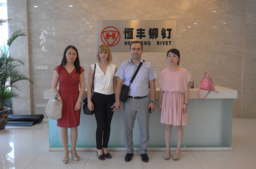 歐洲客戶前來參觀工廠